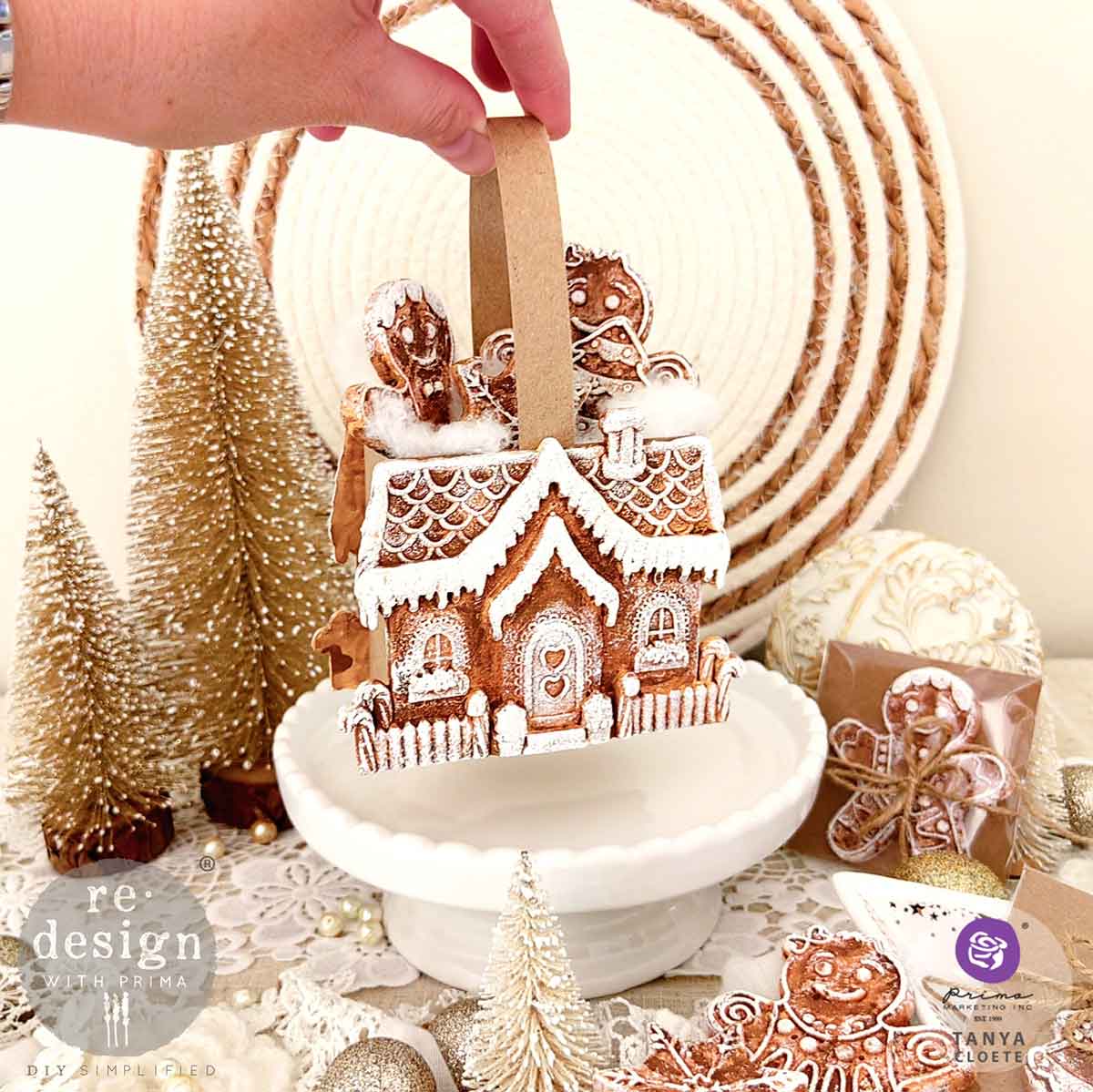 Festive Gingerbread Treats Mould - ReDesign with Prima
