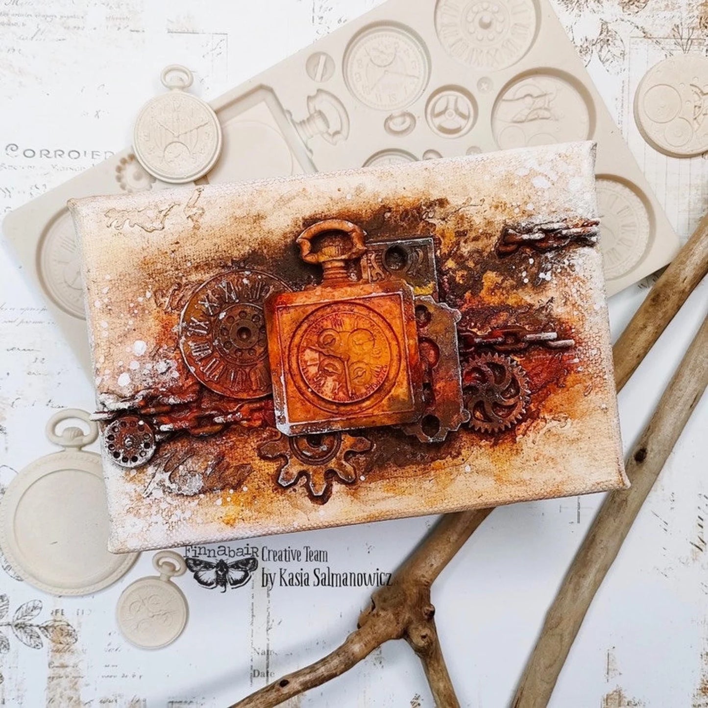 Pocket Watches Mould by Finnabair - ReDesign with Prima/Prima Marketing