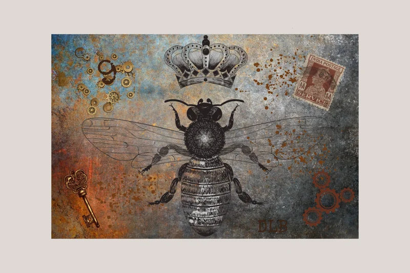 Her Majesty Queen Bee Decoupage Tissue - Deborah Bucher Designs